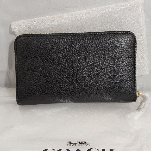 Coach C4124 Medium ID Zip Around Wallet Black Pebble Leather New - Picture 2 of 4